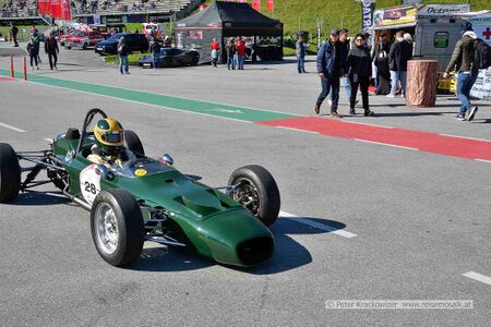 028 Legends Grand Prix Salzburgring Rennwagen 02.jpg