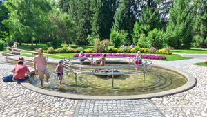 2023 07 31 Hellbrunn Kneippbecken 6.jpg