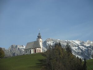 Dienten Pfarrkirche 02.JPG