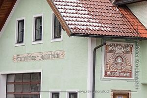 Sgraffito Feuerwehrhaus Sighartstein.JPG