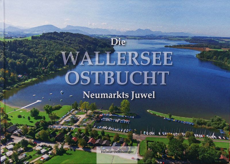Datei:Die Wallersee Ostbucht.jpg