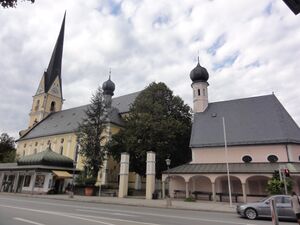 Kirchenansicht von Prien.JPG