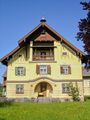 2005 05 21 Morzg Erentrudishof Wohnhaus Salzburg 2.jpg