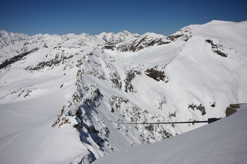 Datei:Goldzech-hocharn sonnblick 04782 2013-04-15.jpg