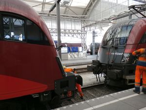 Railjet ankoppeln.jpg