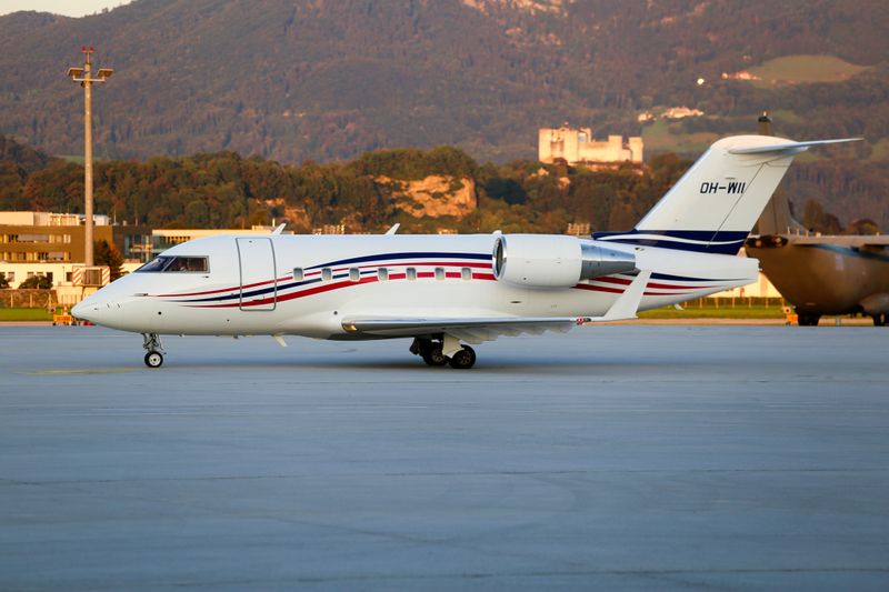 Datei:EU Gipfel Flugzeuge Finnland.jpg