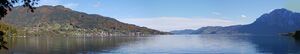 Panoramabild Attersee mit Unterach.jpg