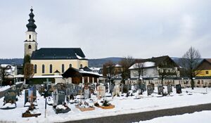 Thalgauer Ortsfriedhof, neuer Teil.jpg