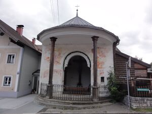 Hochkreuzkapelle in Mondsee.JPG