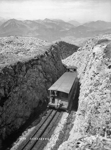 Datei:Schafbergbahn Risch-Lau 02.jpg
