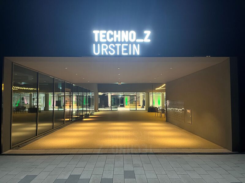 Datei:Techno-z-urstein-nacht.jpg