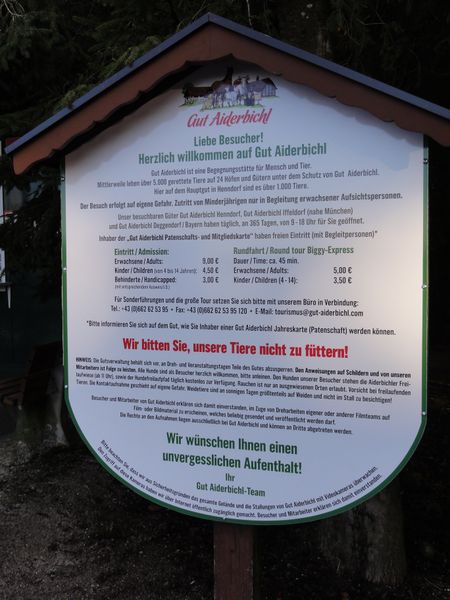 Datei:Gut Aiderbichl, Infotafel.jpg