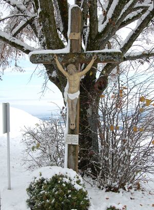 Kreuz bei der Linde nahe dem Berghof Dachsteinblick.jpg