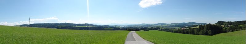 Datei:Panoramabild vom Lengroid-Güterweg aus.JPG