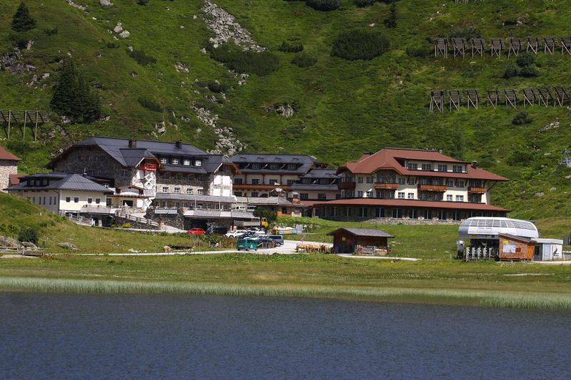 Datei:Seekarhaus obertauern 31545 2016-08-04.jpg