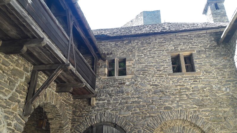 Datei:Burg Finstergrün 1 (40).jpg