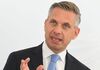 Wirtschaftsminister Wolfgang Hattmannsdorfer: "Kosten fürs Einspeisen sind fair"