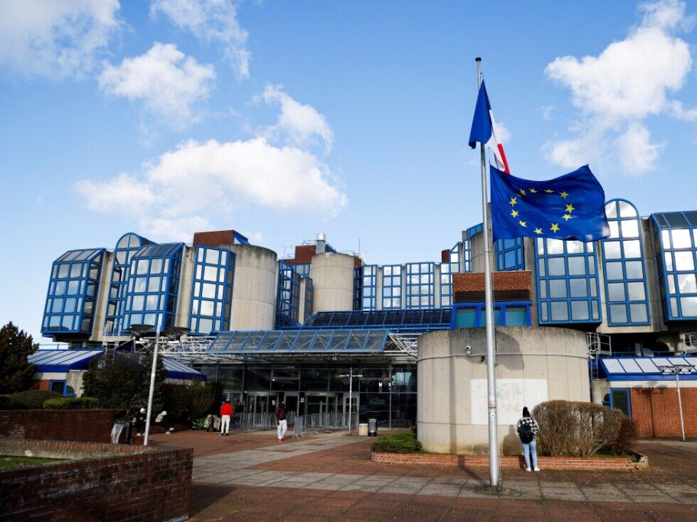 Zwei Polizisten in Frankreich unter Vergewaltigungsverdacht